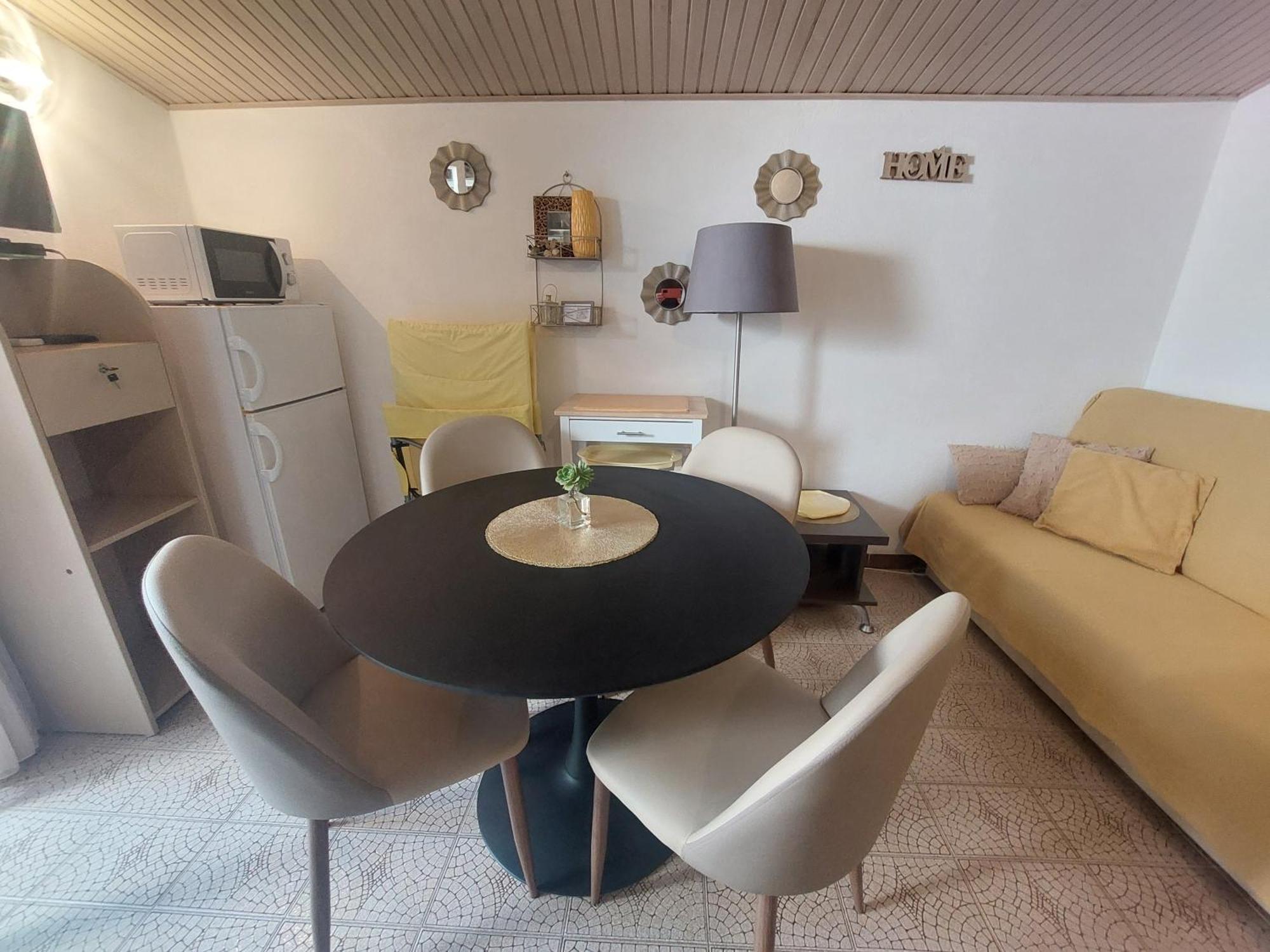 Apartment Tonci Раб Экстерьер фото