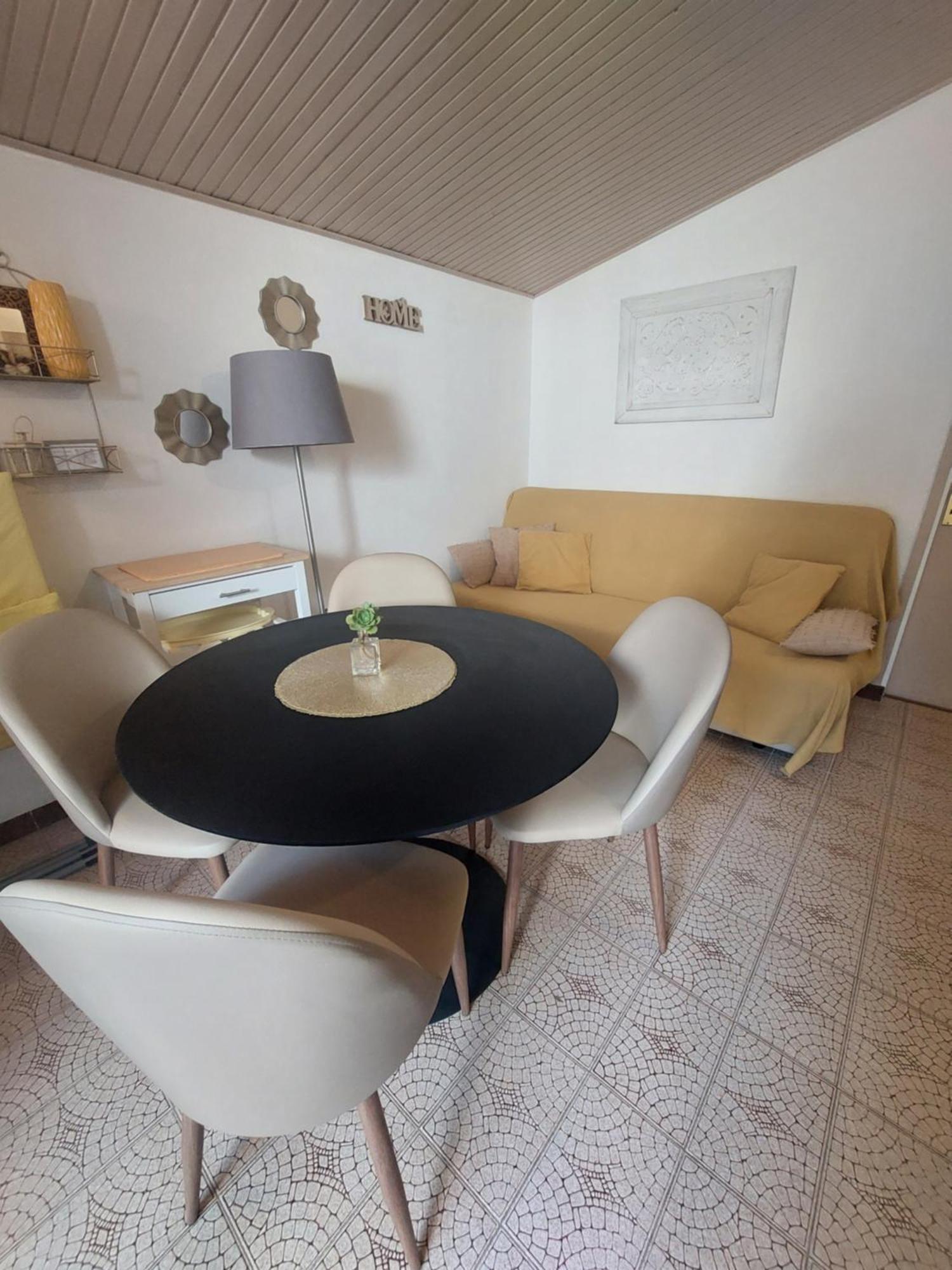 Apartment Tonci Раб Экстерьер фото